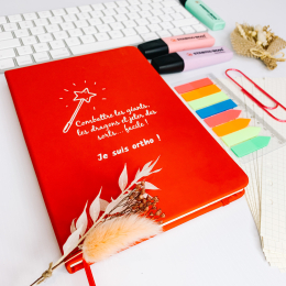 carnet rouge logo abîmé